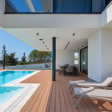 Calvi Zadarvillas