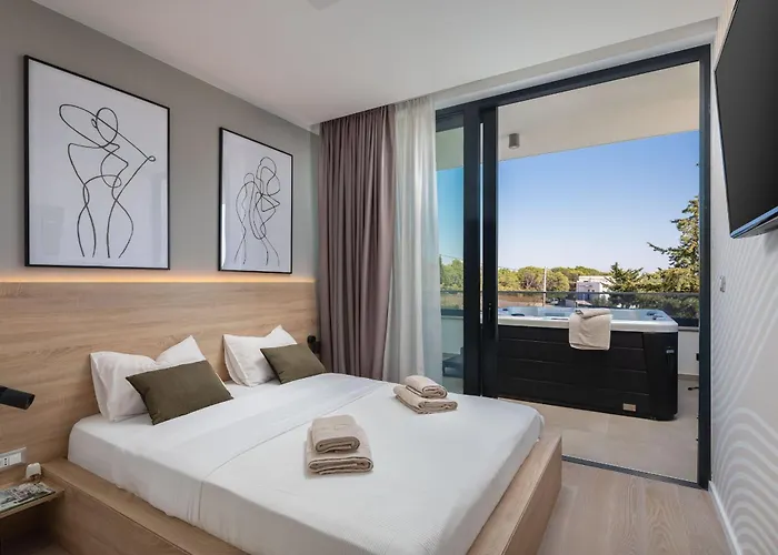 Calvi Zadarvillas וילה *