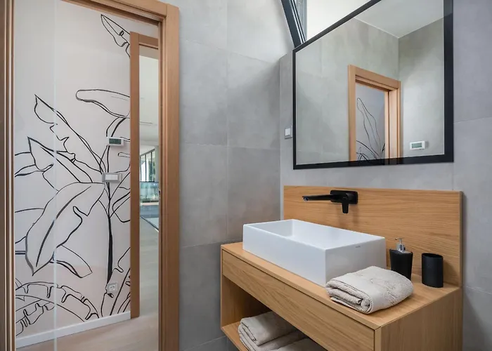וילה Calvi Zadarvillas דיקלו