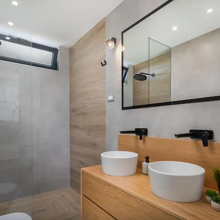 Calvi Zadarvillas * Diklo