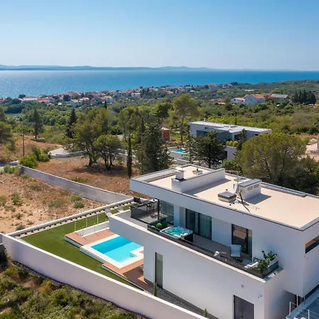 Calvi Zadarvillas