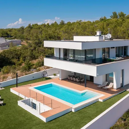 Calvi Zadarvillas Diklo
