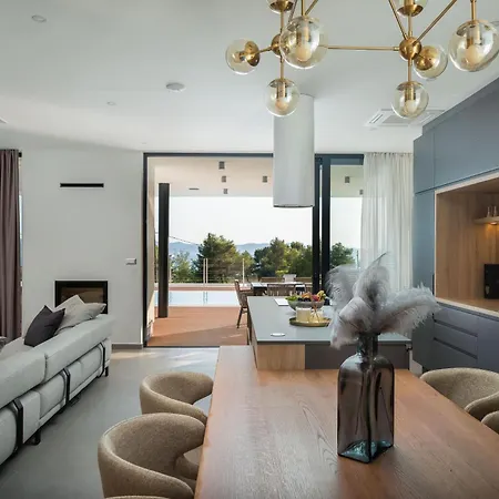 Calvi Zadarvillas *