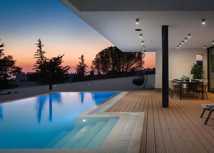 Calvi Zadarvillas Vila *